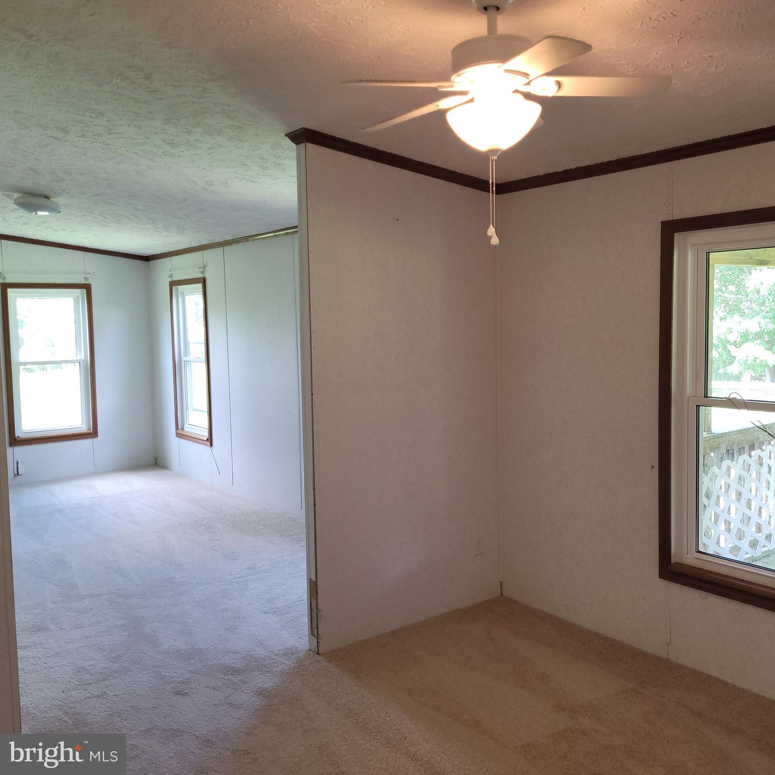 376 Mallory Road Louisa, VA 23093 - Photo 8 of 29 Primary bedroom sitting room