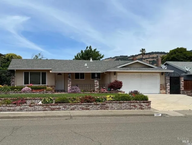 $4,000 | 19 San Miguel Way, Novato, CA 94945