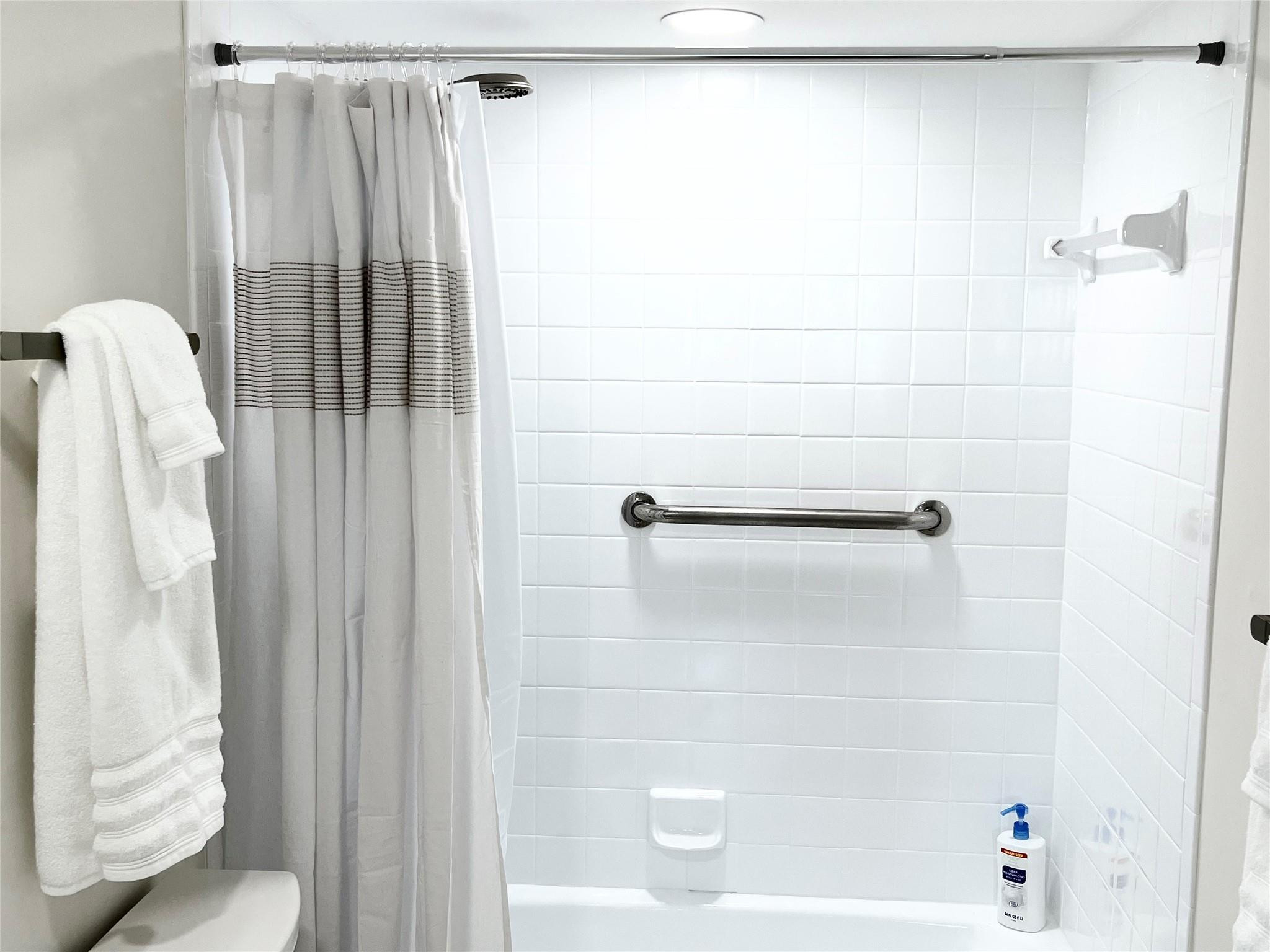 40 Northeast Plantation Road, Unit 410 Jensen Beach, FL 34957 - Photo 24 of 29 Photo 24