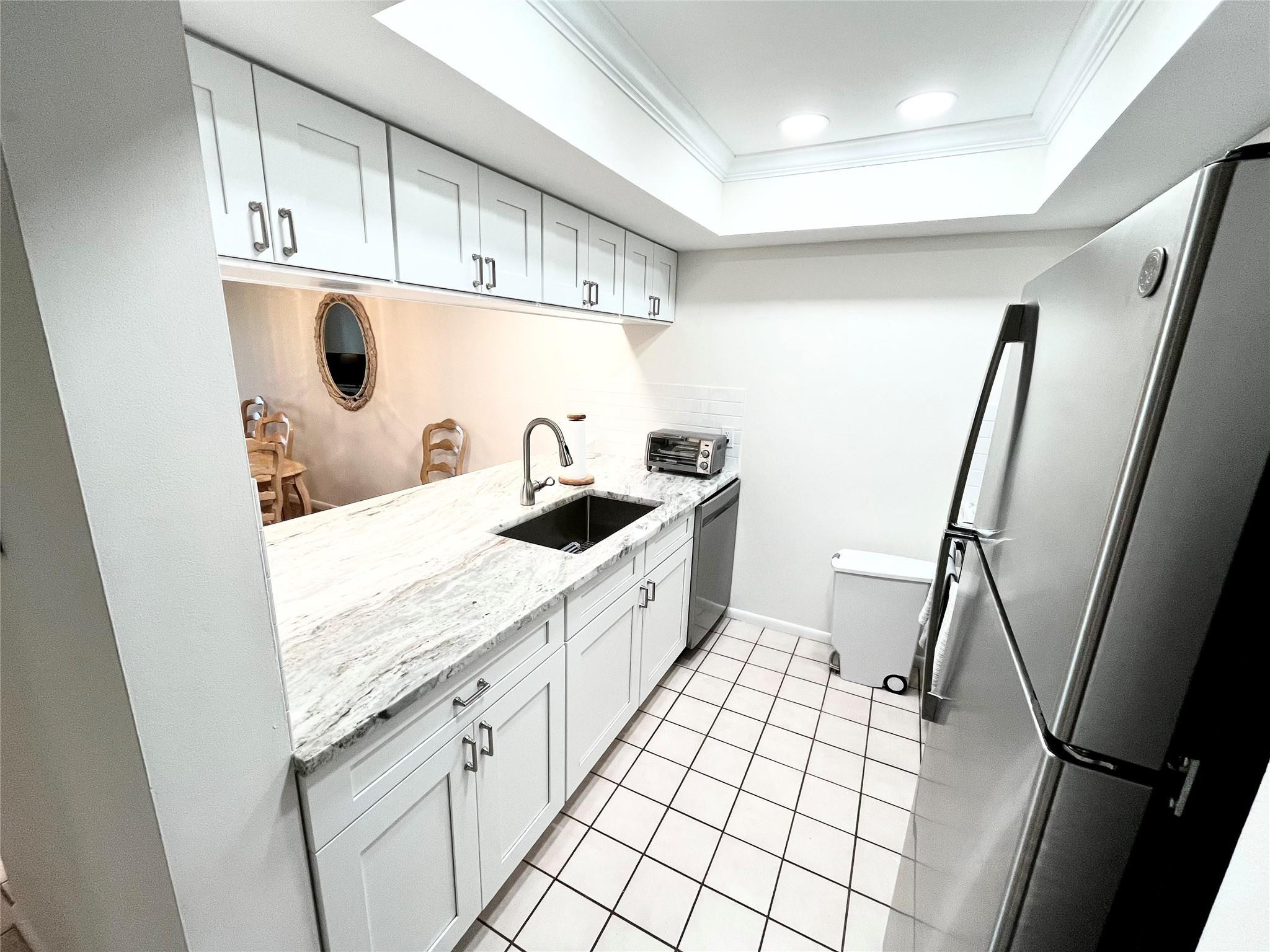 40 Northeast Plantation Road, Unit 410 Jensen Beach, FL 34957 - Photo 25 of 29 Photo 25