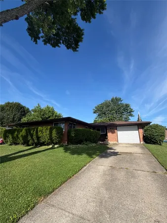 $1,350 | 1389 Mapleridge Drive, Fairborn, OH 45324