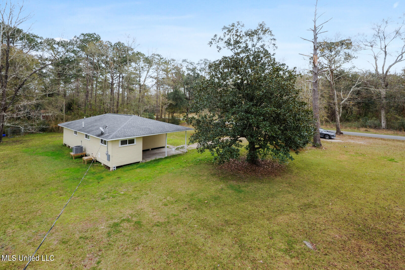 2967 Jackson Landing Road Picayune, MS 39466 - Photo 3 of 30 003_1600x1067_mls