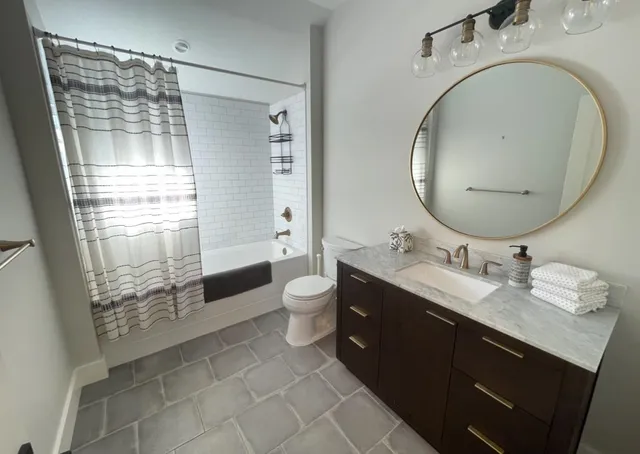 $1,350,000 | 1186 Pucker Street, Unit 1 5 ACRES, Stowe, VT 05672