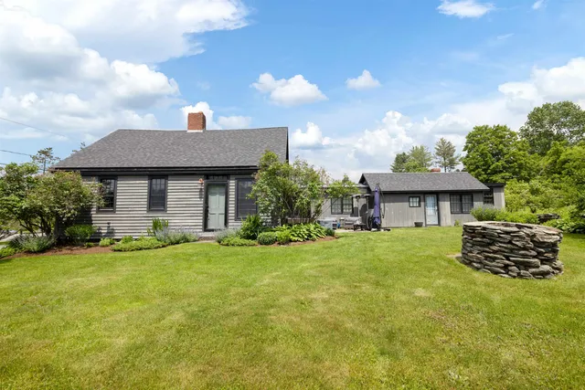 $1,350,000 | 1186 Pucker Street, Unit 1 5 ACRES, Stowe, VT 05672