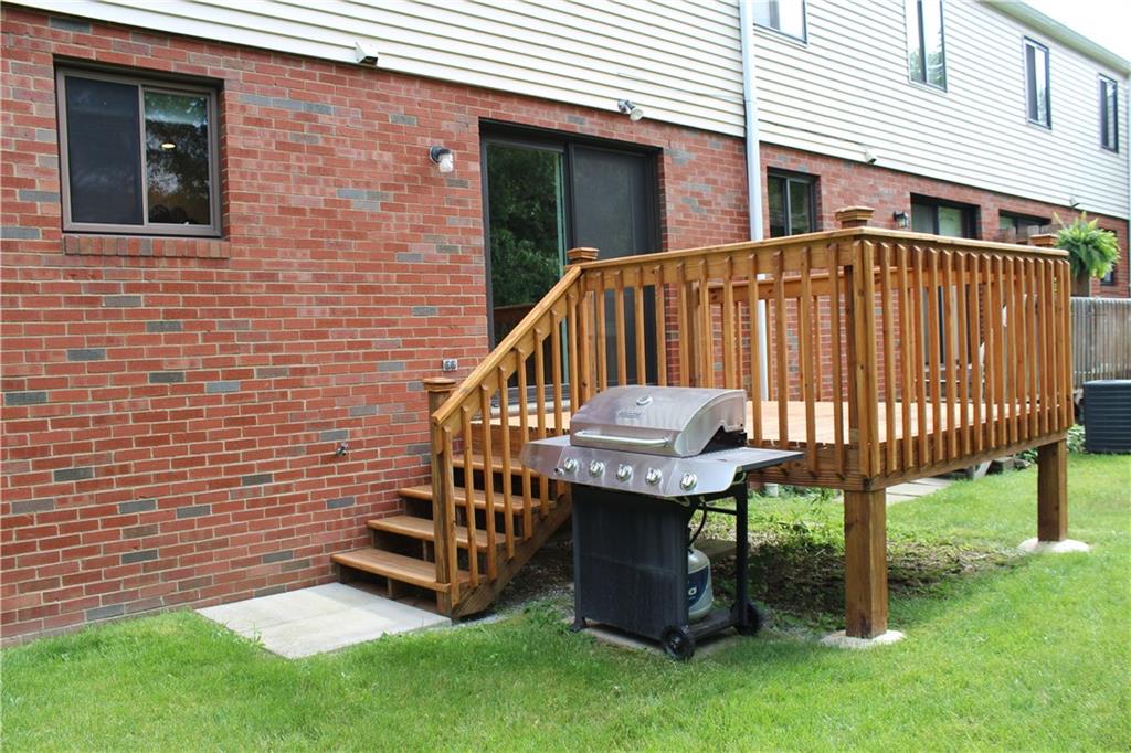 1107 Countryside Drive McKees Rocks, PA 15136 - Photo 22 of 25 Gallery Image 22