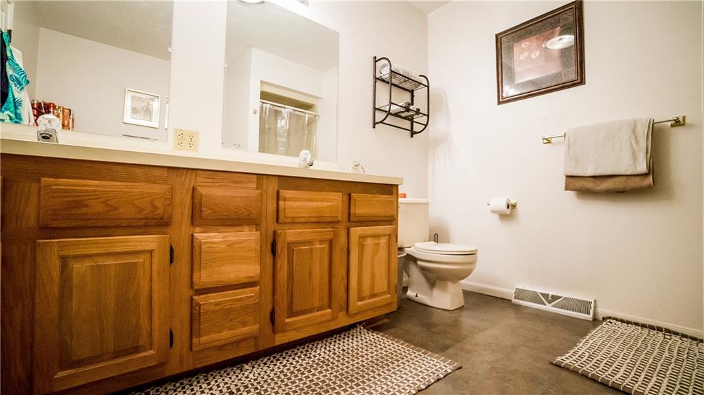106 East Brewster Road Butler, PA 16001 - Photo 15 of 25 His and Her Double Sink