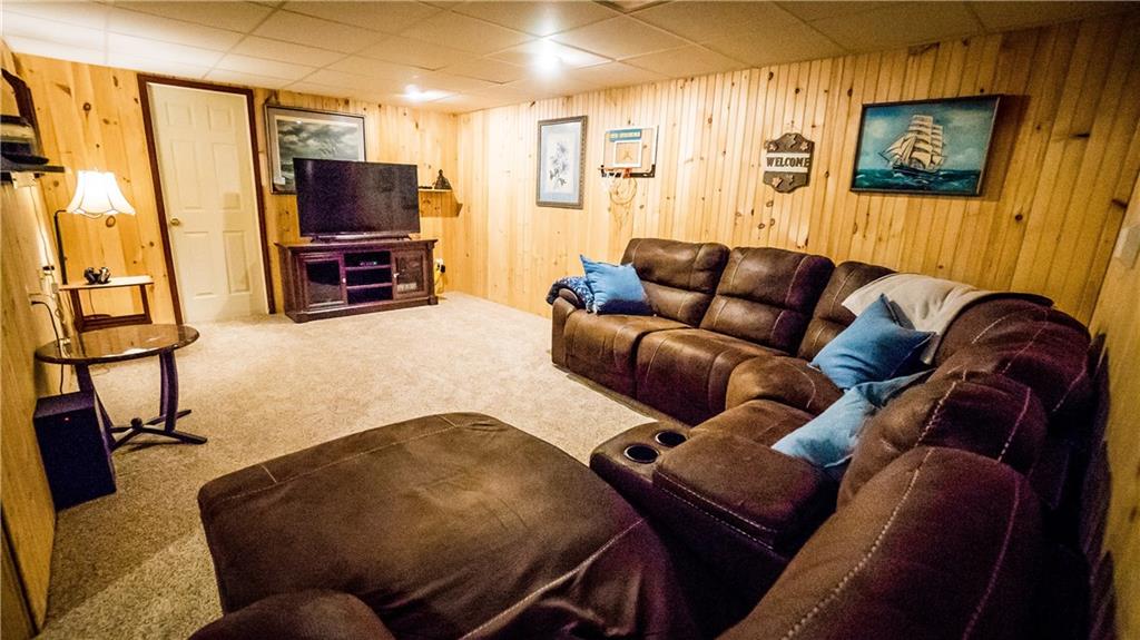 106 East Brewster Road Butler, PA 16001 - Photo 19 of 25 Incredible 18x12 Family Room