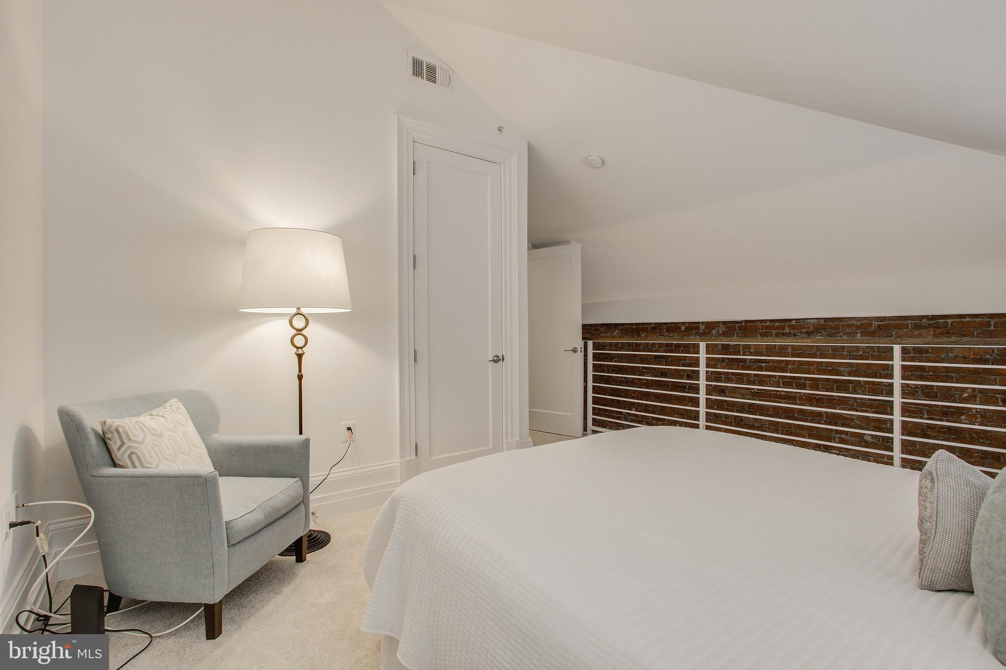 901 D Street Northeast, Unit 201 Washington, DC 20002 - Photo 24 of 31 Gallery Image 24