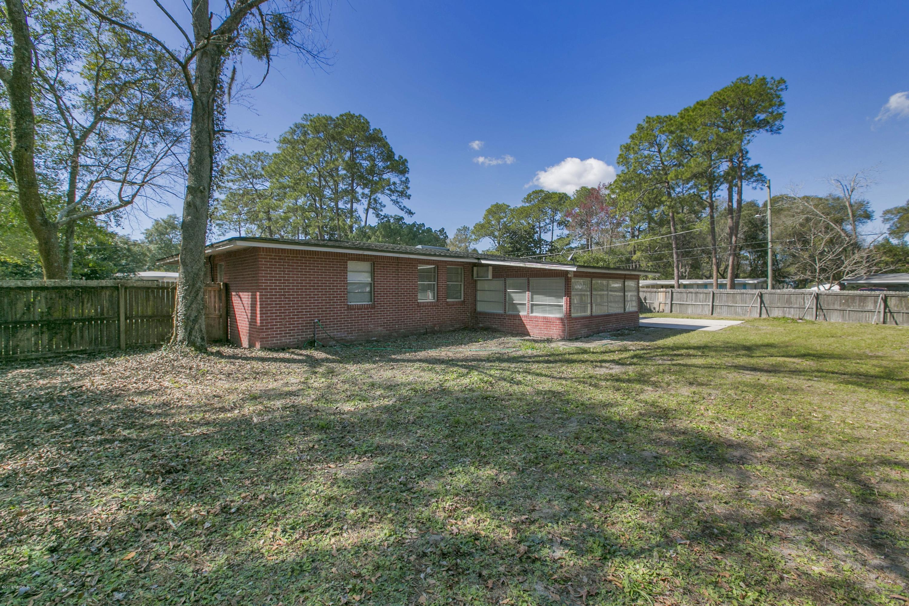 6803 Waikiki Road Jacksonville, FL 32216 - Photo 20 of 22 Exterior Back