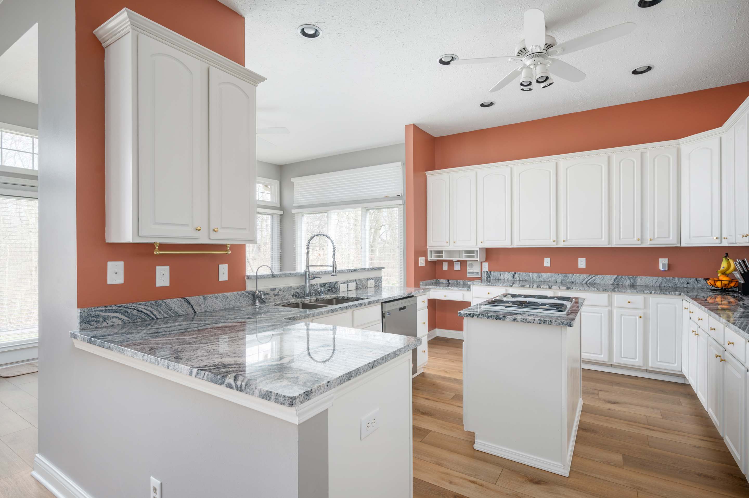 3557 Inverness Boulevard Carmel, IN 46032 - Photo 15 of 49