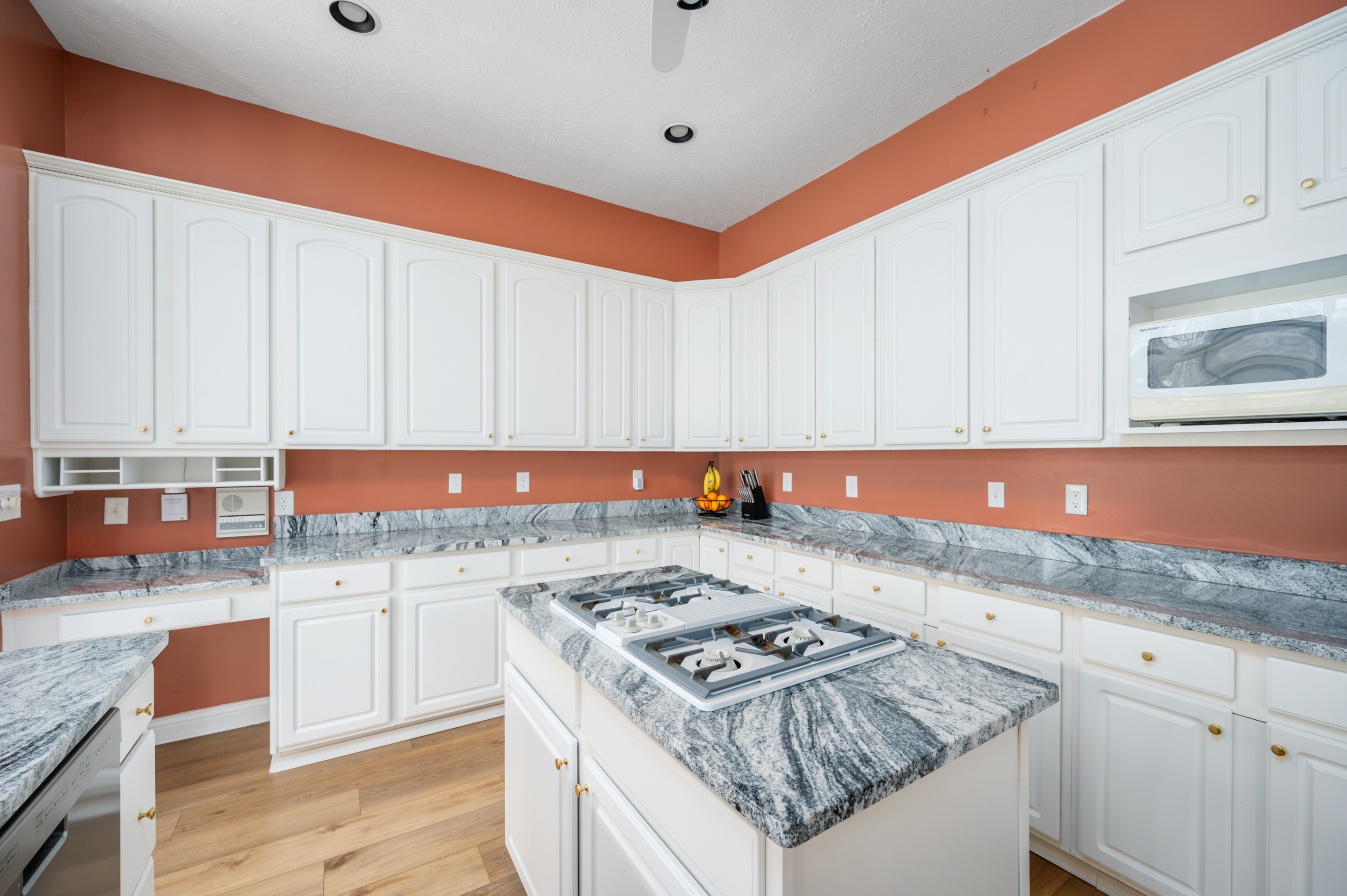 3557 Inverness Boulevard Carmel, IN 46032 - Photo 16 of 49