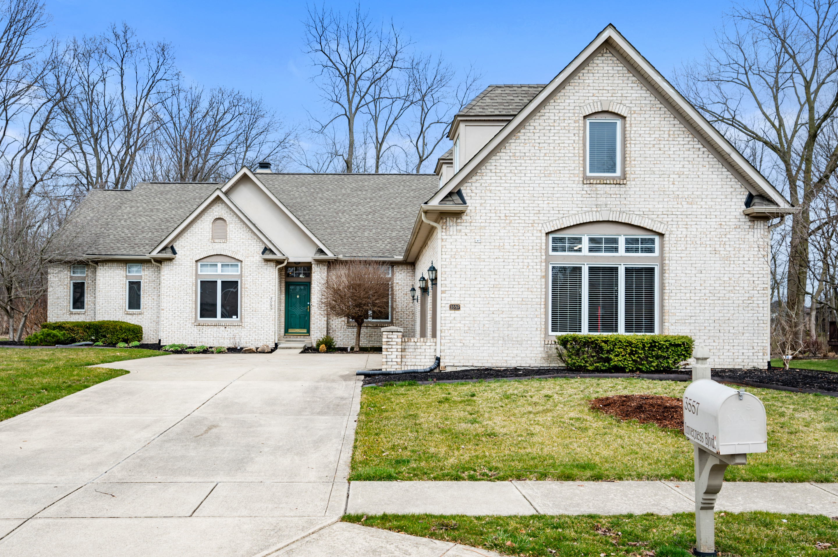 3557 Inverness Boulevard Carmel, IN 46032 - Photo 2 of 49