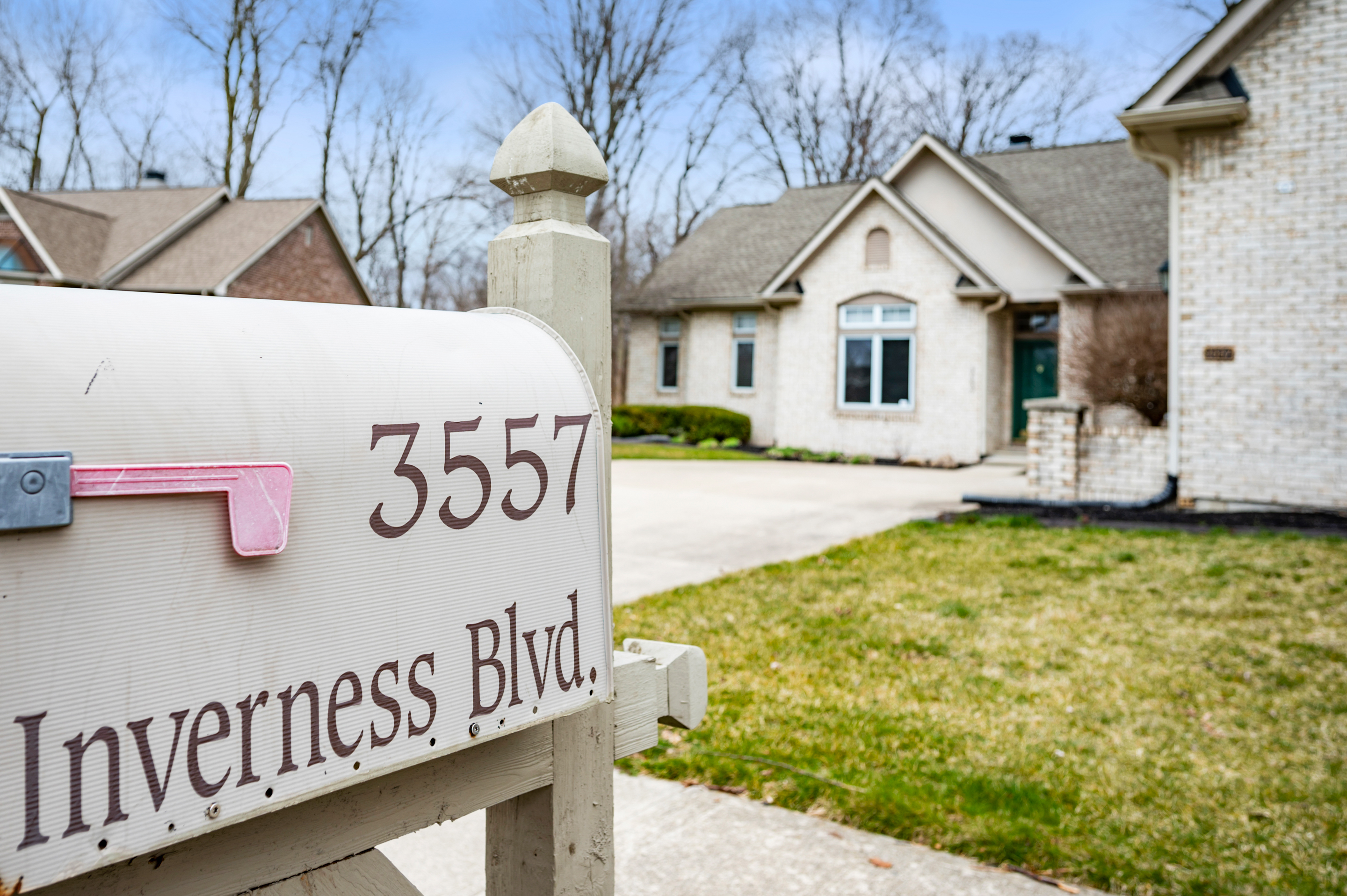 3557 Inverness Boulevard Carmel, IN 46032 - Photo 3 of 49