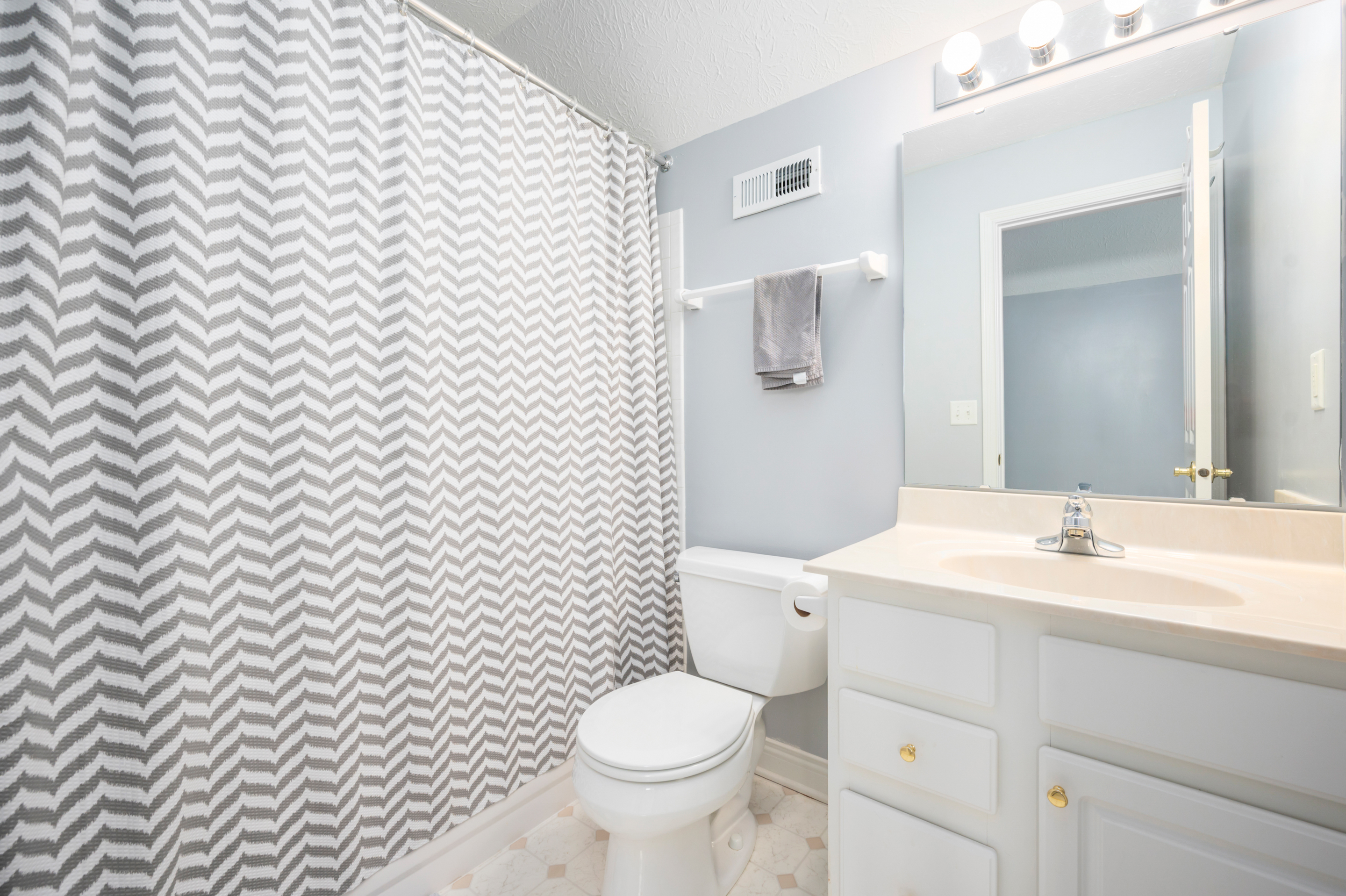 3557 Inverness Boulevard Carmel, IN 46032 - Photo 31 of 49