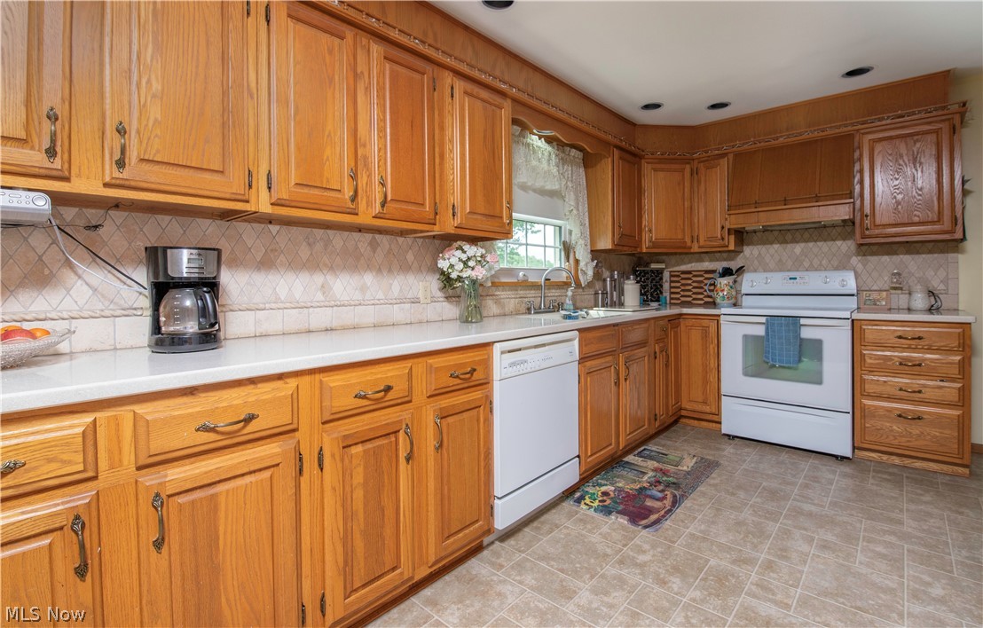 4251 Mayham Road Northeast Carrollton, OH 44615 - Photo 9 of 27 Gallery Image 9