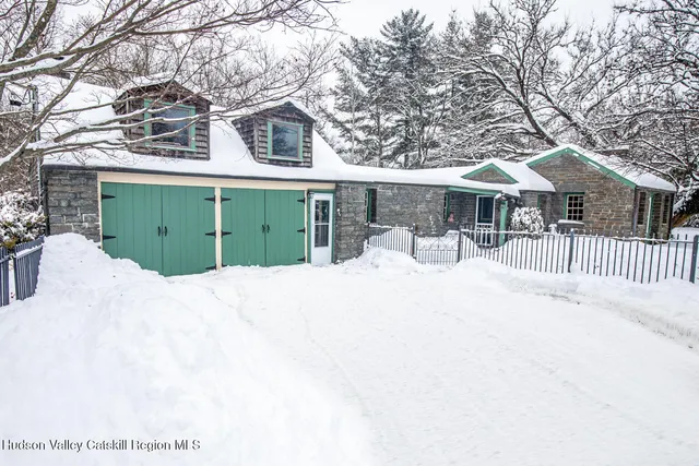 $585,000 | 110 Mill Hill Road, Woodstock, NY 12498