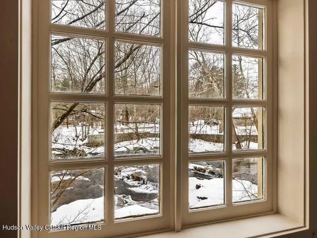 $585,000 | 110 Mill Hill Road, Woodstock, NY 12498