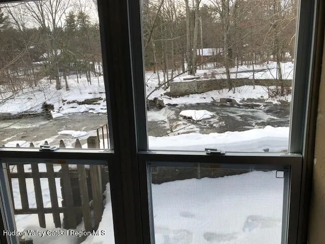 $585,000 | 110 Mill Hill Road, Woodstock, NY 12498