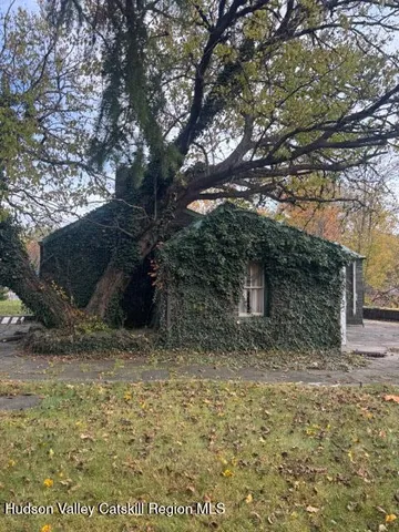 $585,000 | 110 Mill Hill Road, Woodstock, NY 12498