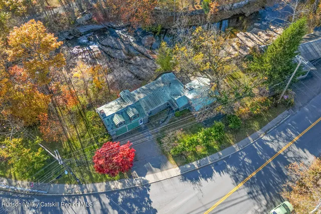 $585,000 | 110 Mill Hill Road, Woodstock, NY 12498