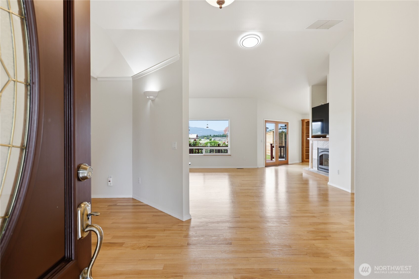 73 Haywire Lane Sequim, WA 98382 - Photo 4 of 40