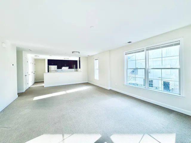 $3,195 | 60 Merrell Avenue, Unit 60, Stamford, CT 06902