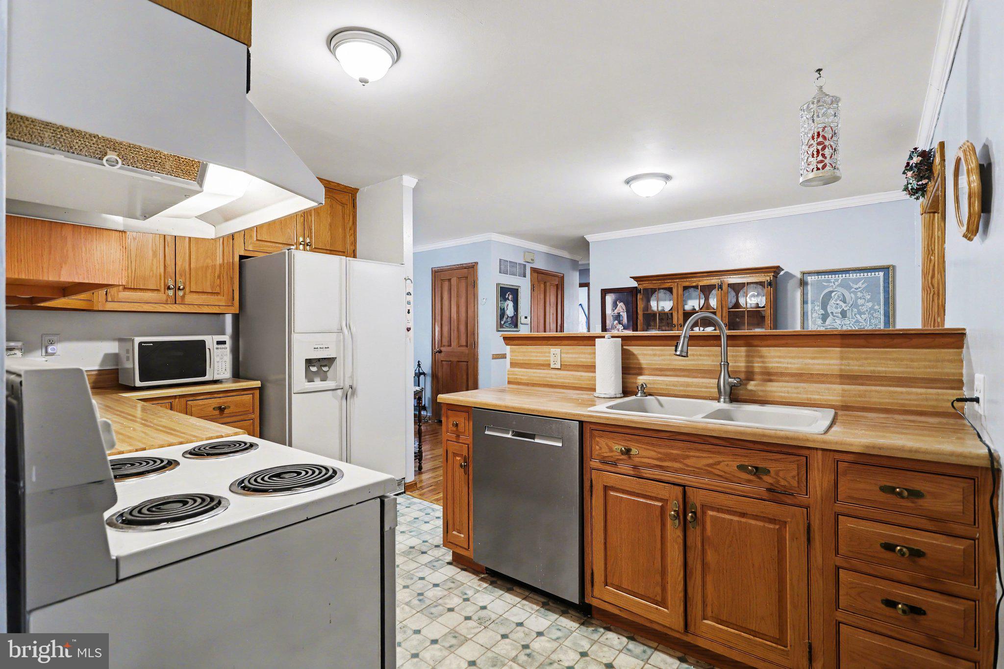 2044 Green Mill Road Finksburg, MD 21048 - Photo 11 of 35