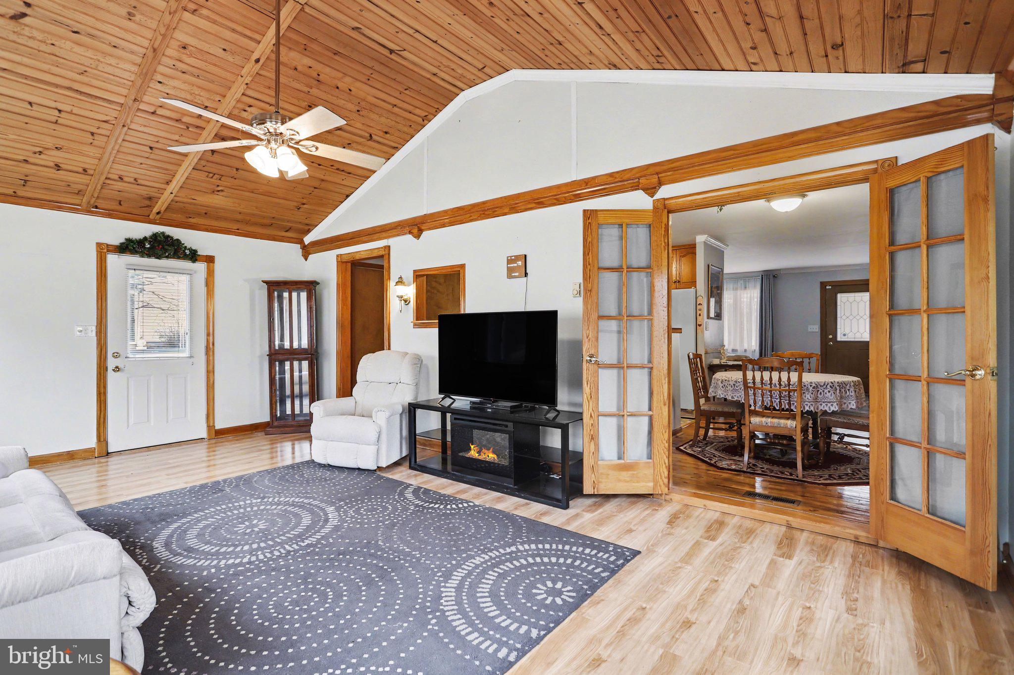 2044 Green Mill Road Finksburg, MD 21048 - Photo 8 of 35