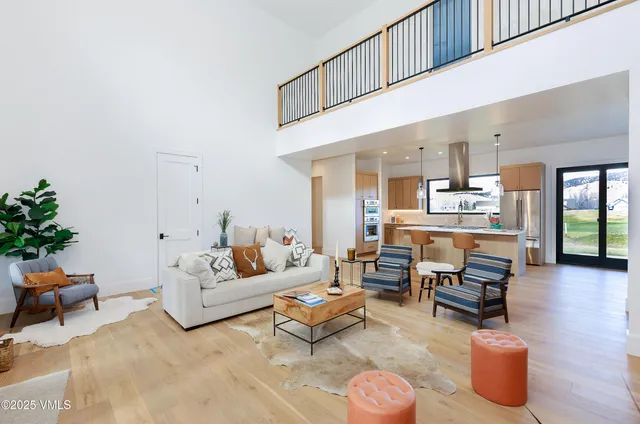 $2,894,000 | 53 Sawmill Circle, Eagle, CO 81631