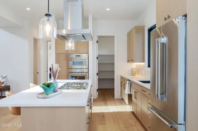 $2,894,000 | 53 Sawmill Circle, Eagle, CO 81631