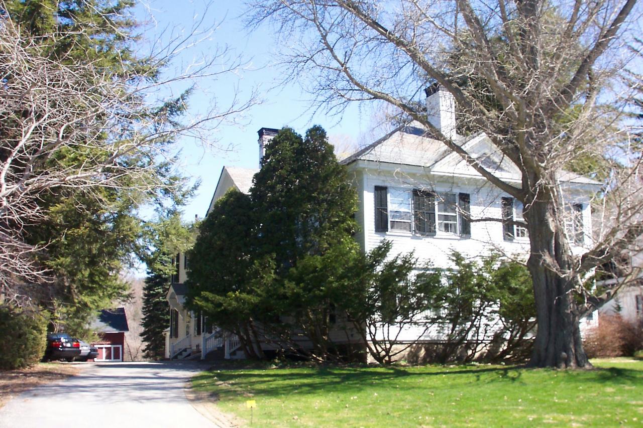 41 Main Street, Unit 5 Stockbridge, MA 01262 - Photo 1 of 1 Front View