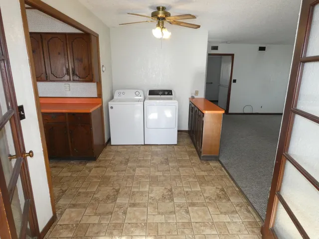 $1,500 | 326 North Monroe Street, Lancaster, WI 53813