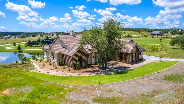 $3,000,000 | 79 Racquet Club Lane, Fredericksburg, TX 78624