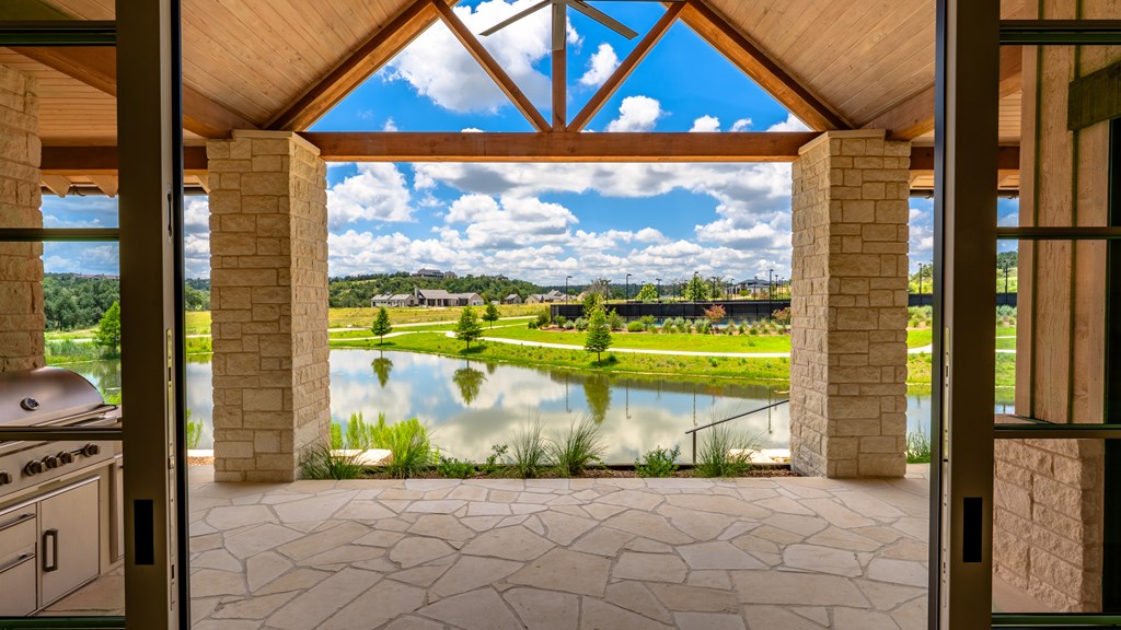 79 Racquet Club Lane Fredericksburg, TX 78624 - Photo 2 of 8