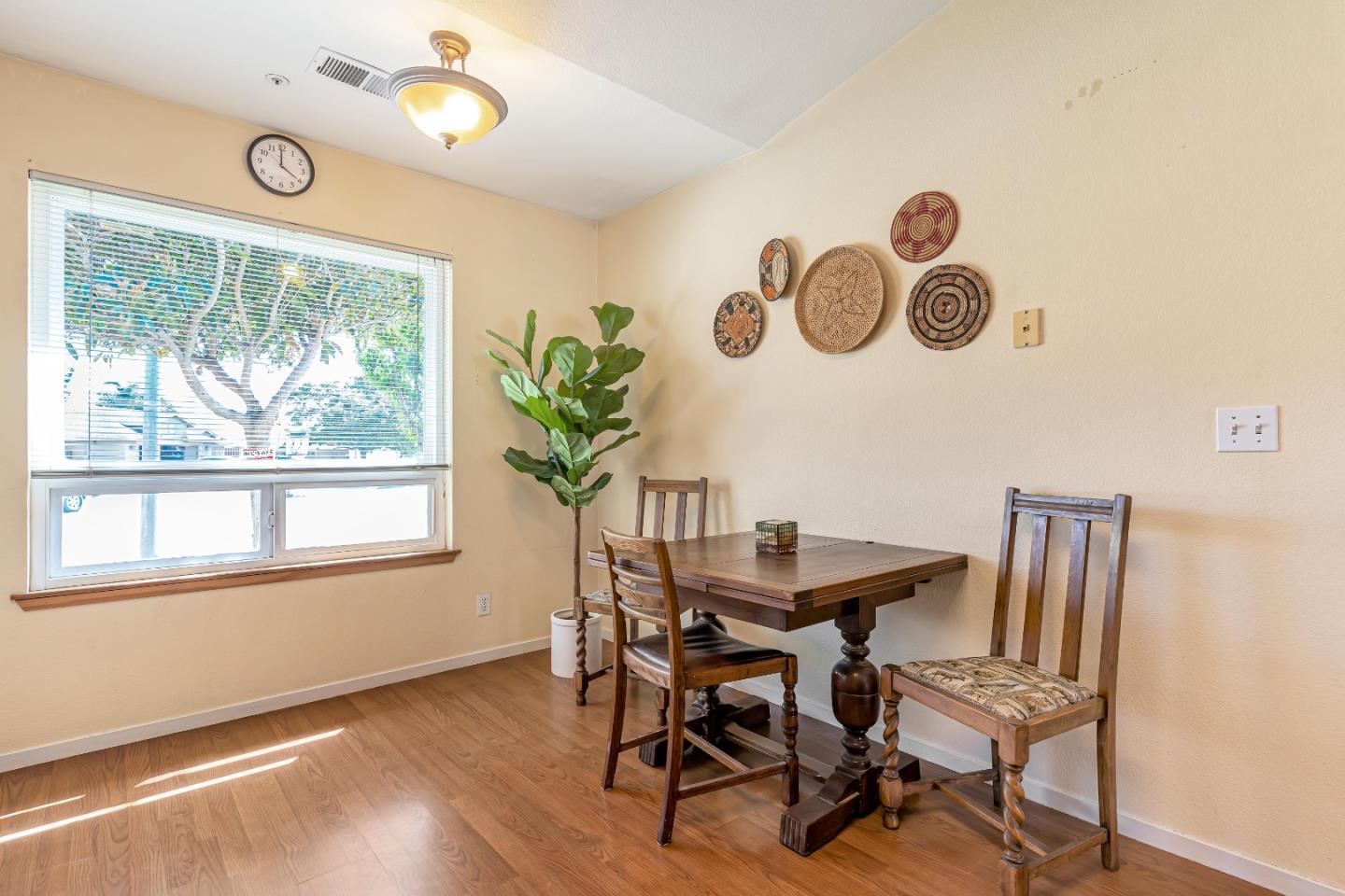 440 Meyer Circle Gonzales, CA 93926 - Photo 19 of 45 a view of a dining room with furniture and a large window