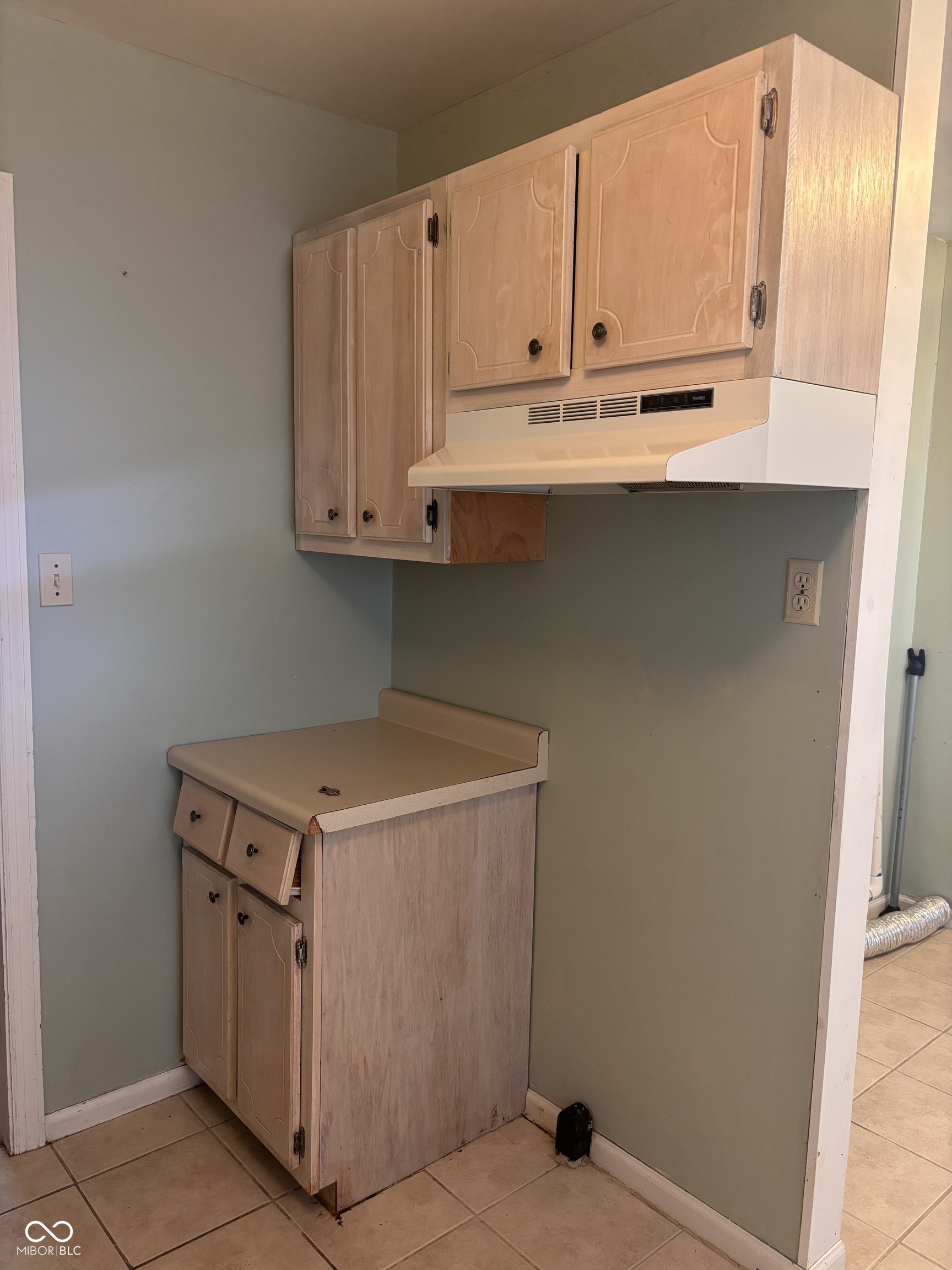 1843 Bauer Road Indianapolis, IN 46218 - Photo 11 of 16 Gallery Image 11