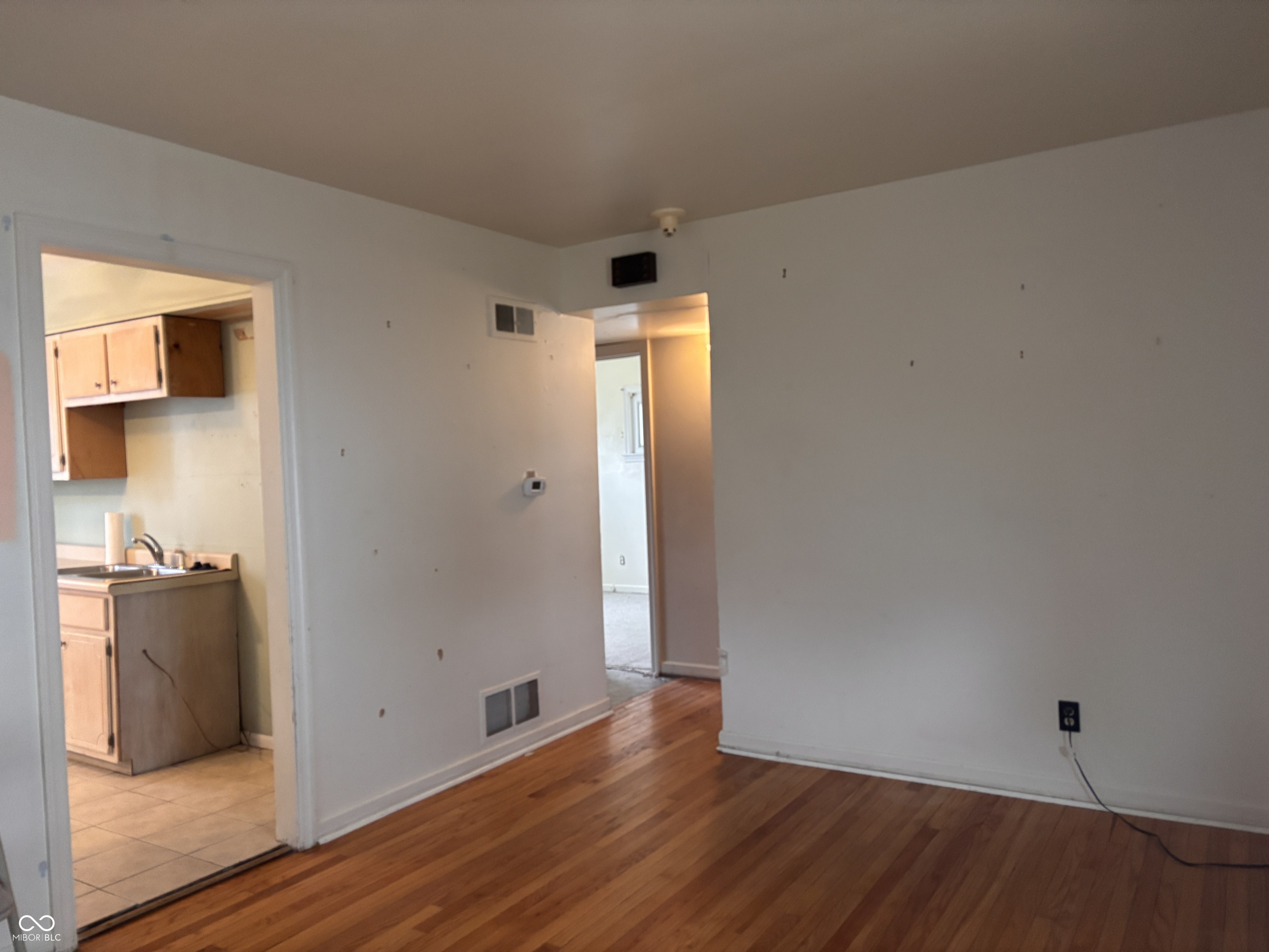 1843 Bauer Road Indianapolis, IN 46218 - Photo 8 of 16 Gallery Image 8