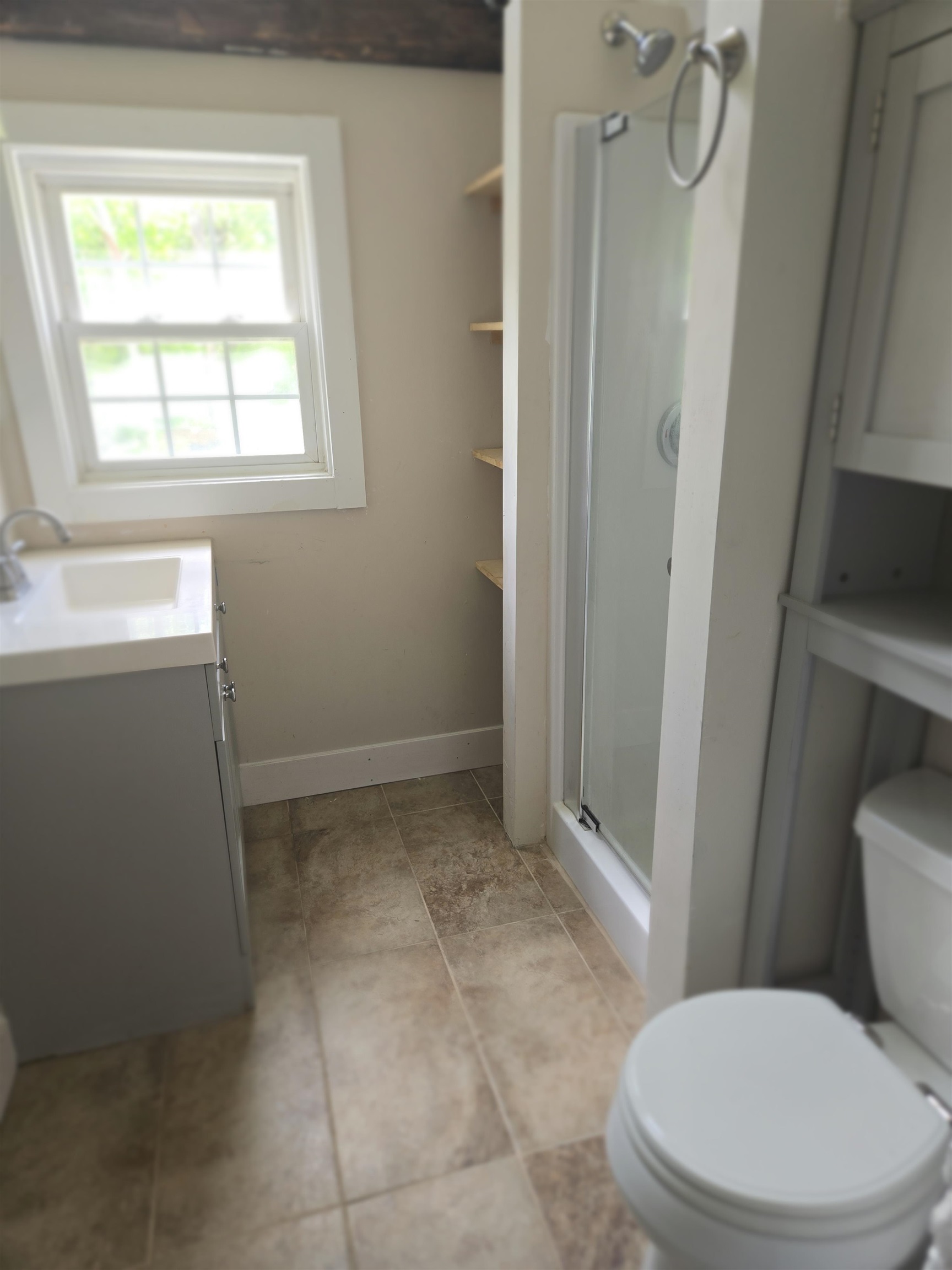 93 Gulf Road Derry, NH 03038 - Photo 12 of 14