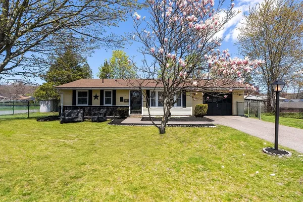 $425,000 | 11 Baldwin Road, Brockton, MA 02302