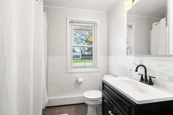 $425,000 | 11 Baldwin Road, Brockton, MA 02302