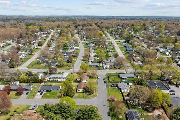 $425,000 | 11 Baldwin Road, Brockton, MA 02302