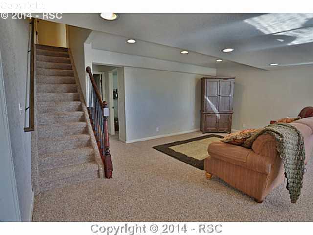 1304 Diamond Rim Drive Colorado Springs, CO 80921 - Photo 18 of 24 Gallery Image 18
