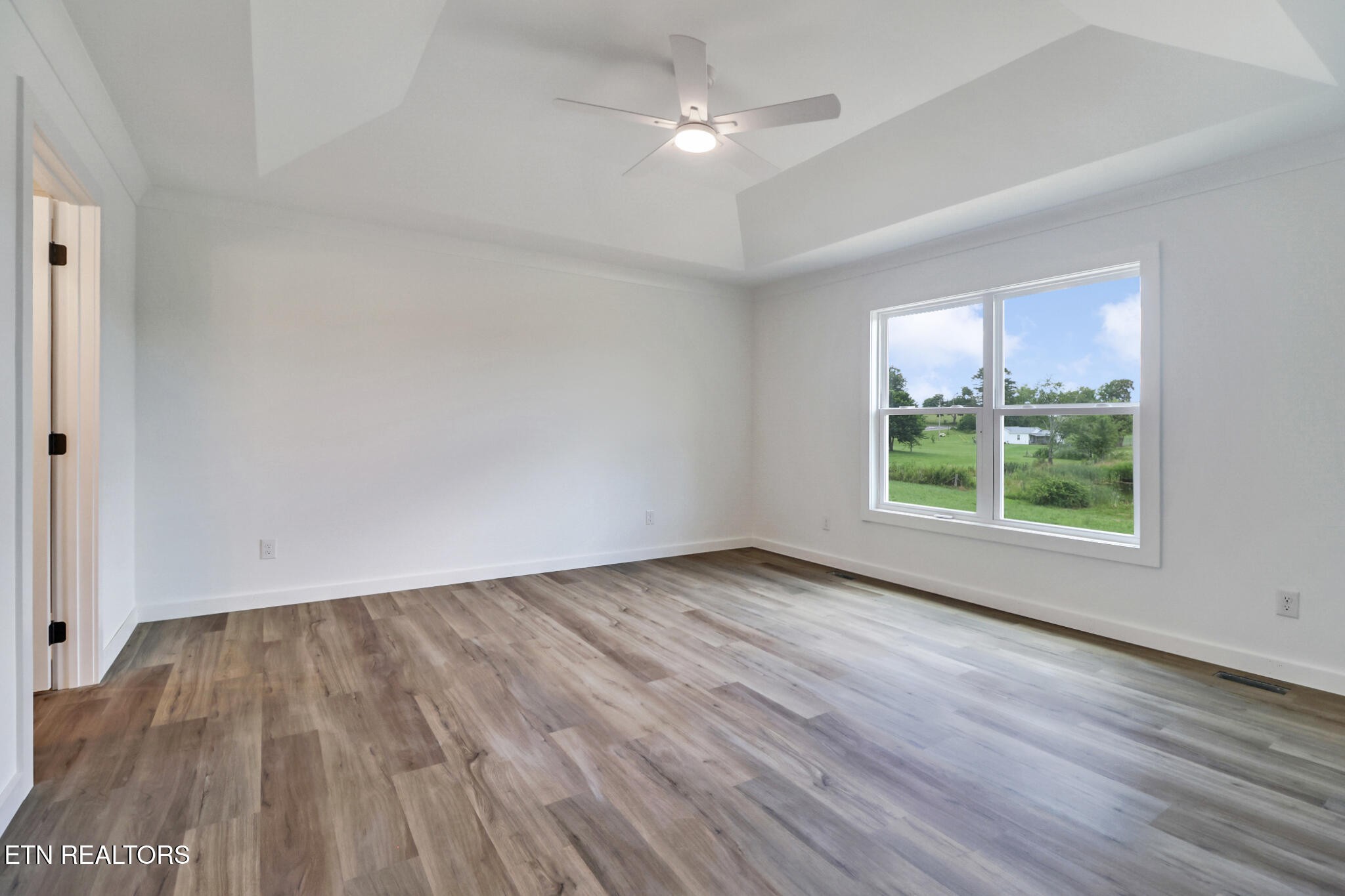 817 Hack Beaty Road Grimsley, TN 38565 - Photo 10 of 26 Gallery Image 10