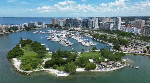 $449,500 | 3038 Ringwood Meadow, Unit 20, Sarasota, FL 34235