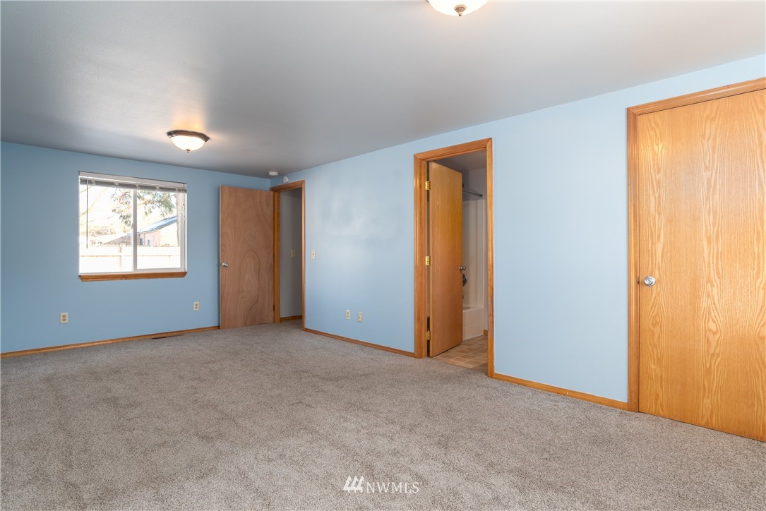 1002 Cook Road Sedro-Woolley, WA 98284 - Photo 16 of 23