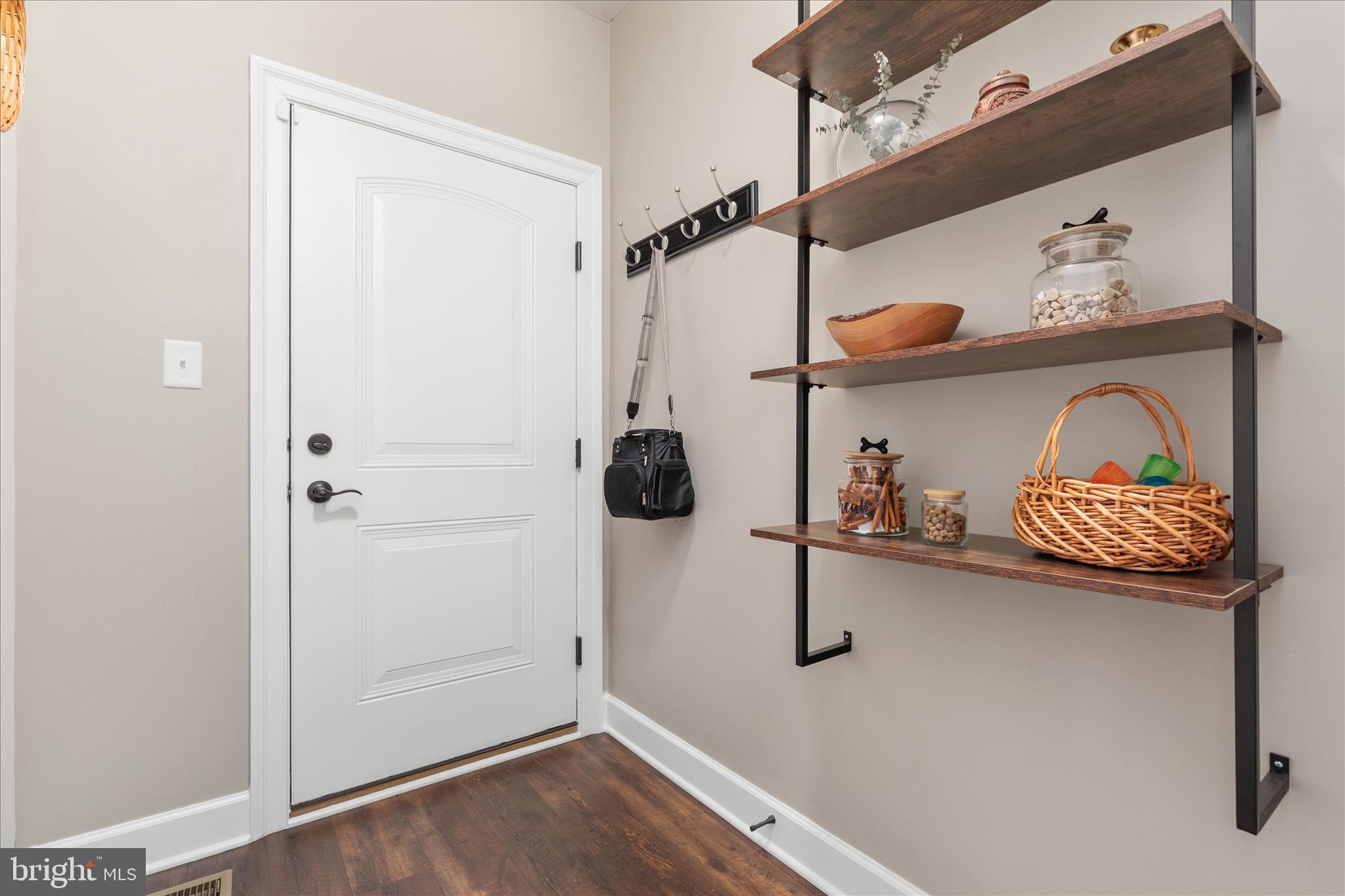39 Bowling View Road Front Royal, VA 22630 - Photo 24 of 97 Mud Room