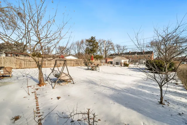 $449,500 | 1601 Fowler Avenue, Evanston, IL 60201