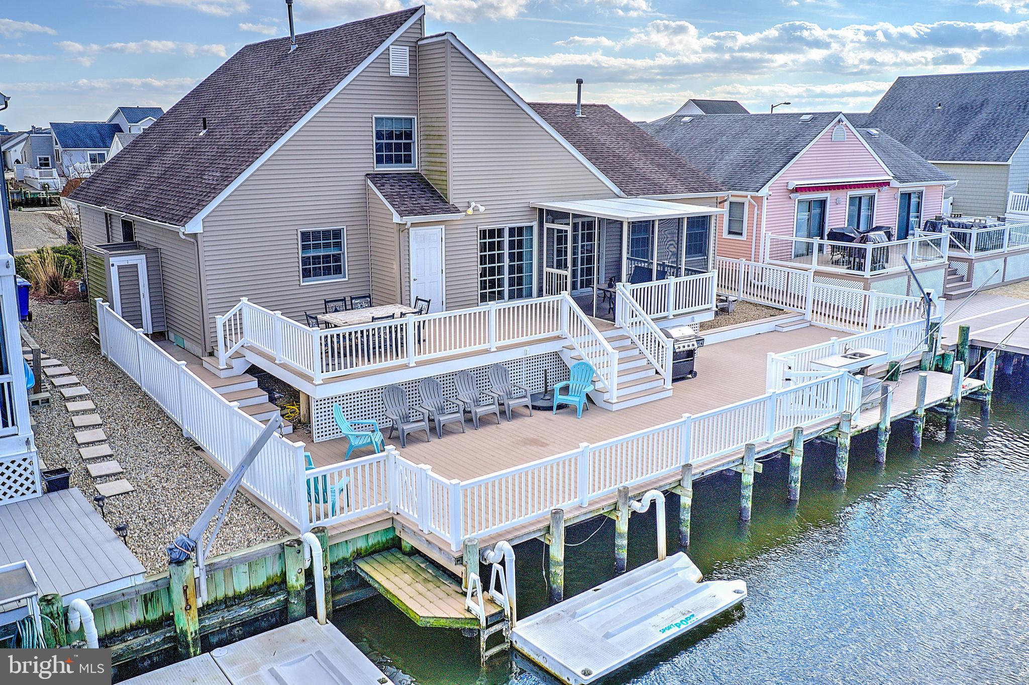 32 Diane Road Manahawkin, NJ 08050 - Photo 2 of 60
