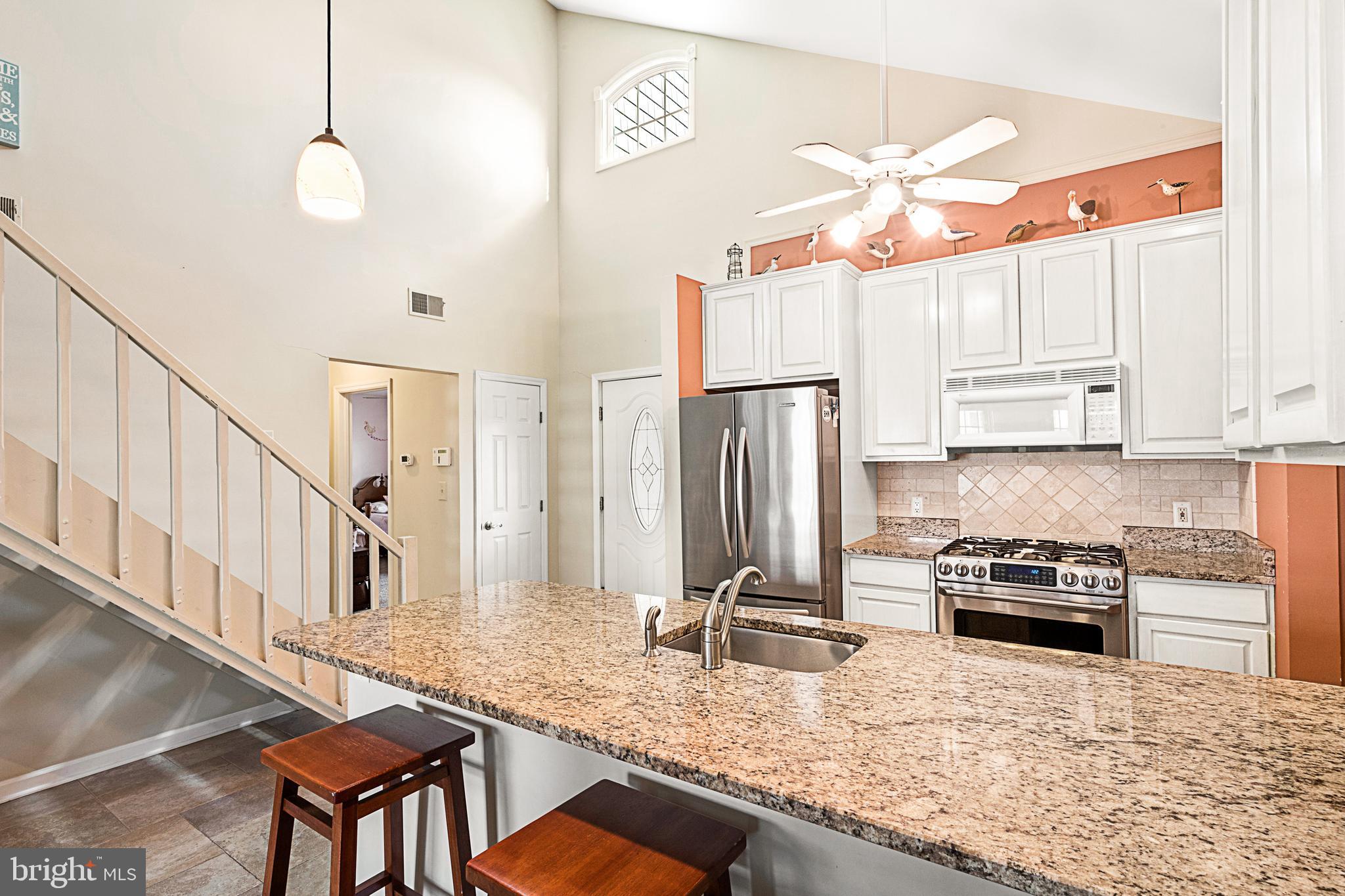 32 Diane Road Manahawkin, NJ 08050 - Photo 11 of 60