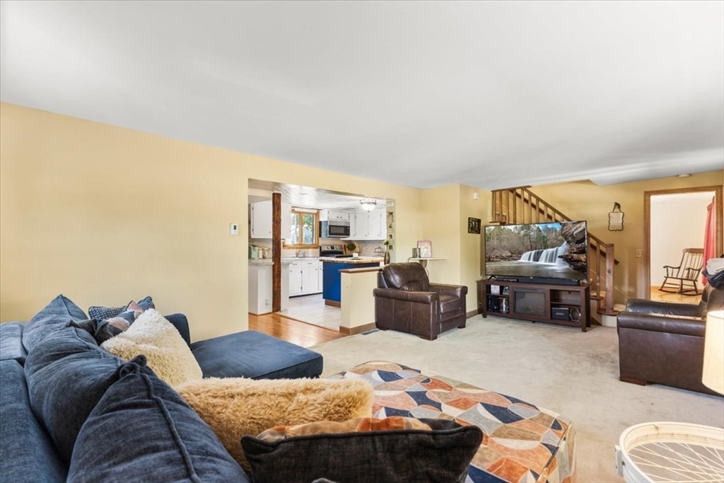 11 Gurney Road Freetown, MA 02717 - Photo 11 of 34 Gallery Image 11